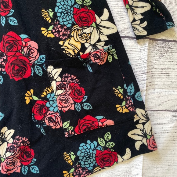 Lularoe - Picture 2 of 4